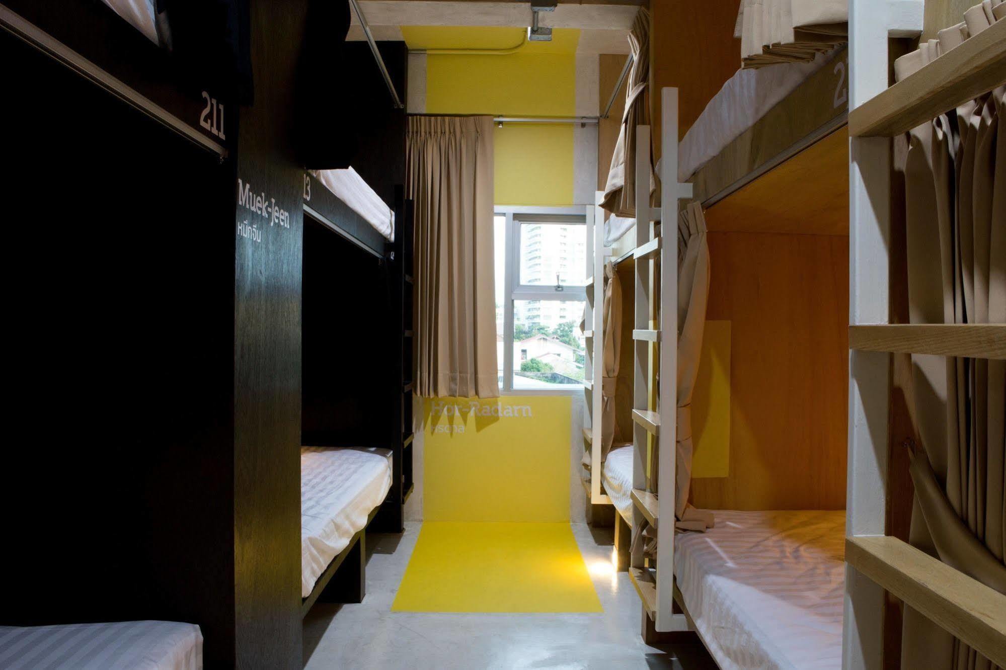 Bob Hostel บ็อบโฮสเทล Bangkok Exterior photo